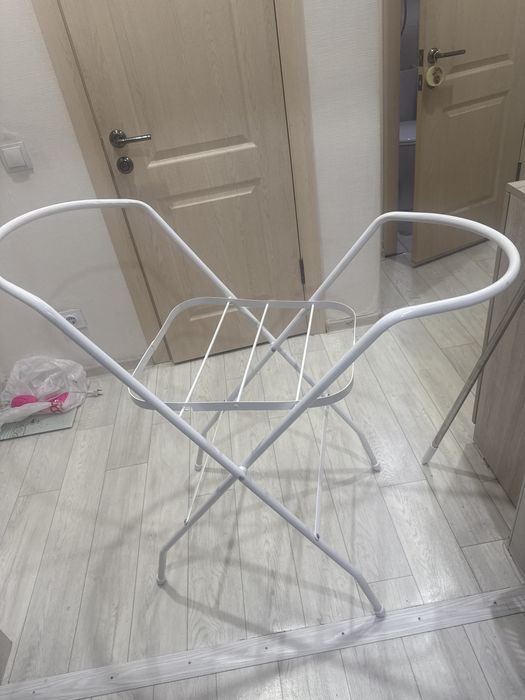 Подставка под ванночку