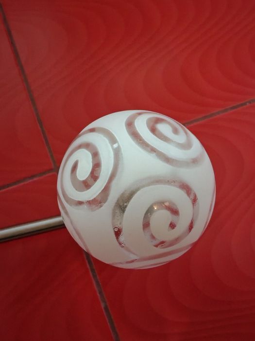 Lustra reglabila led