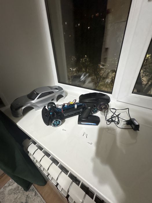 Дрифт модель 1:10 gtr r35 полный привод