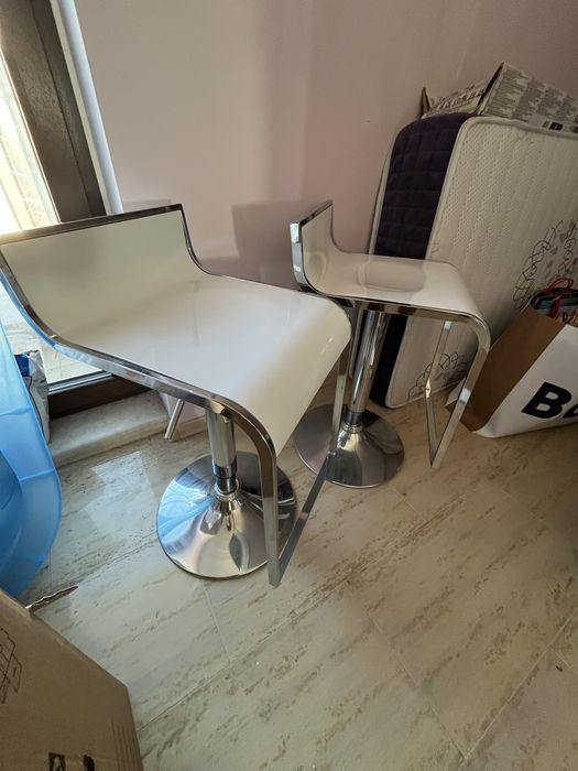 Бар столове, 2 броя, бели