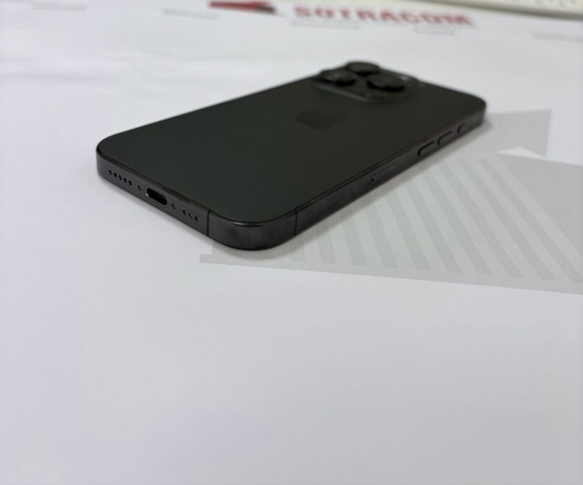 iPhone 15 PRO / Battery 95% / Accept Schimb