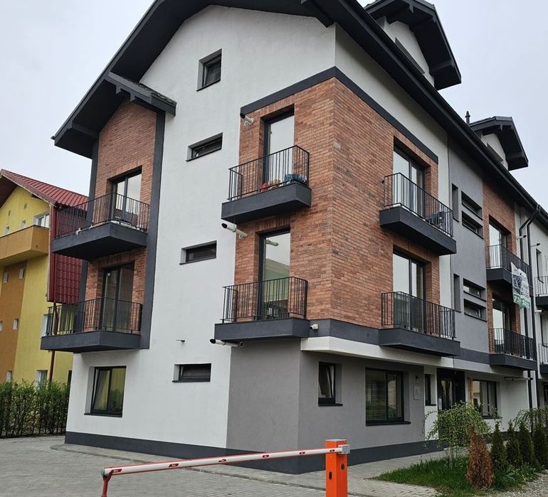 Proprietar închiriez apt 2 camere, in bloc nou tip vila, Florești