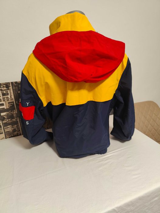 Geaca Tommy Hilfiger măsura xs