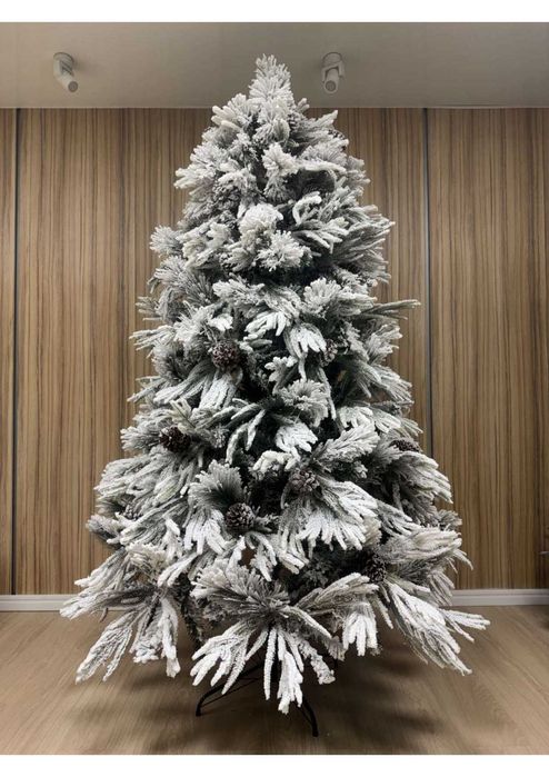 Новогодние искусственные ёлки