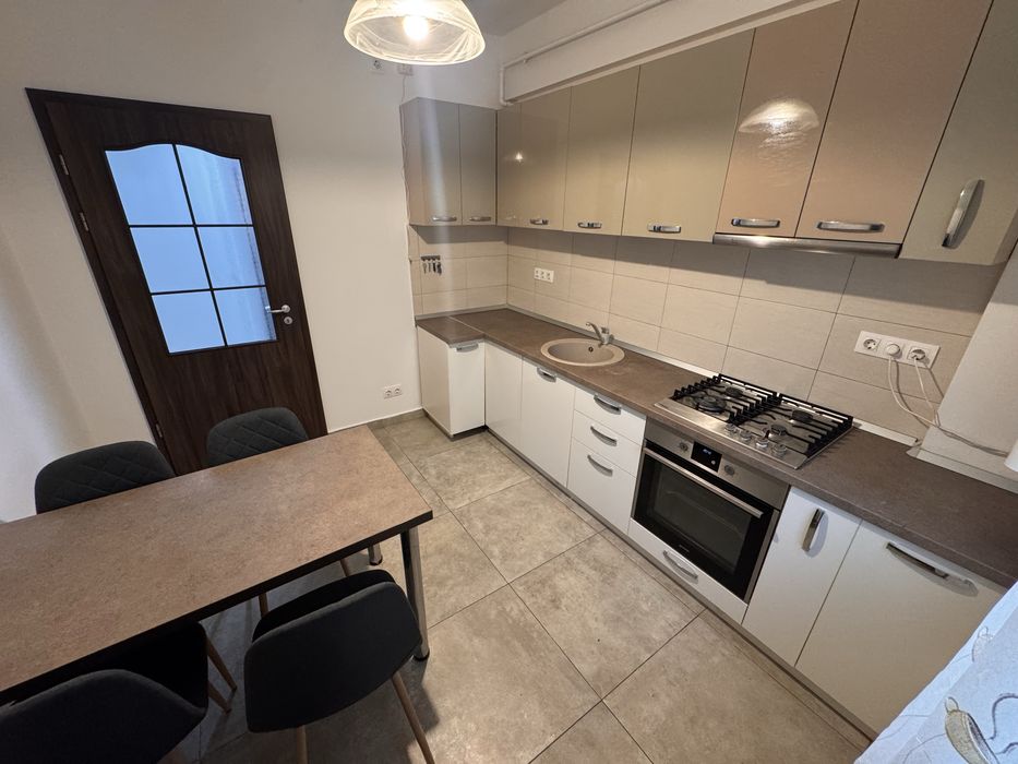 Inchiriez Apartament 2 Camere Stadion/Complex/Olimpia