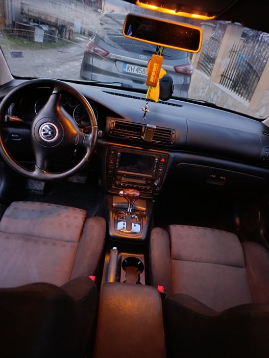 Продавам Пасат В5