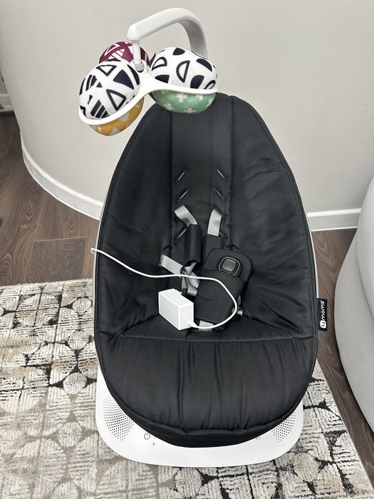 Кресло-качалка 4moms MamaRoo5