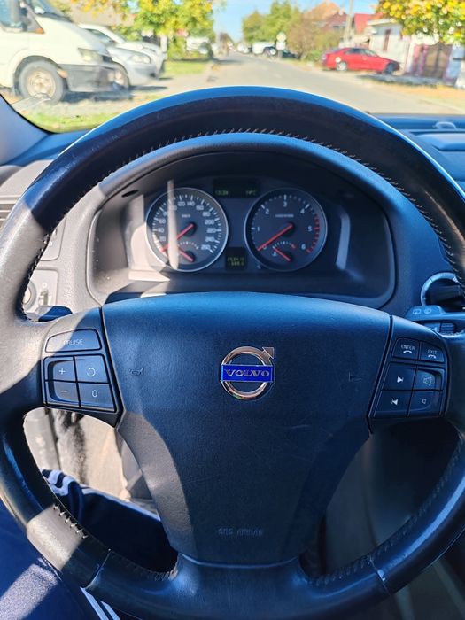 Vând volvo c30 automat
