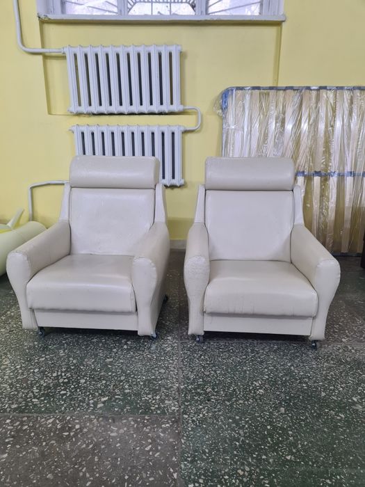 Перетяжка мягкой мебели