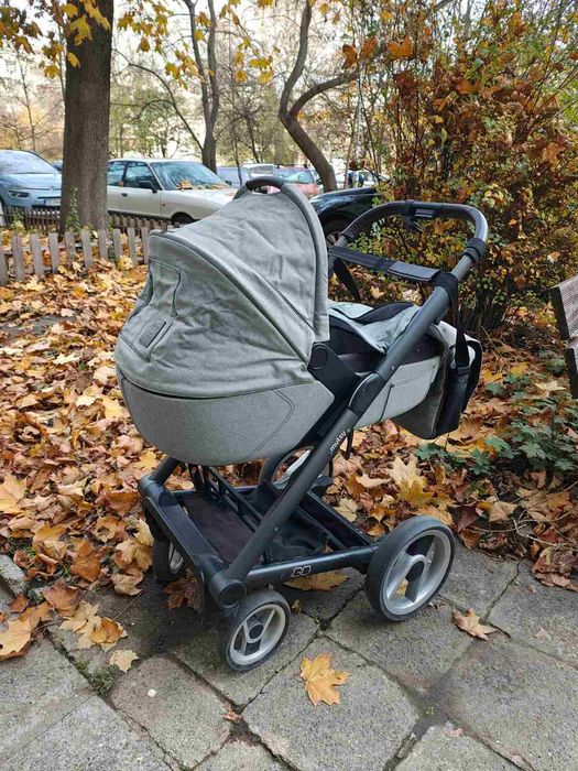 Детска количка със зимен кош