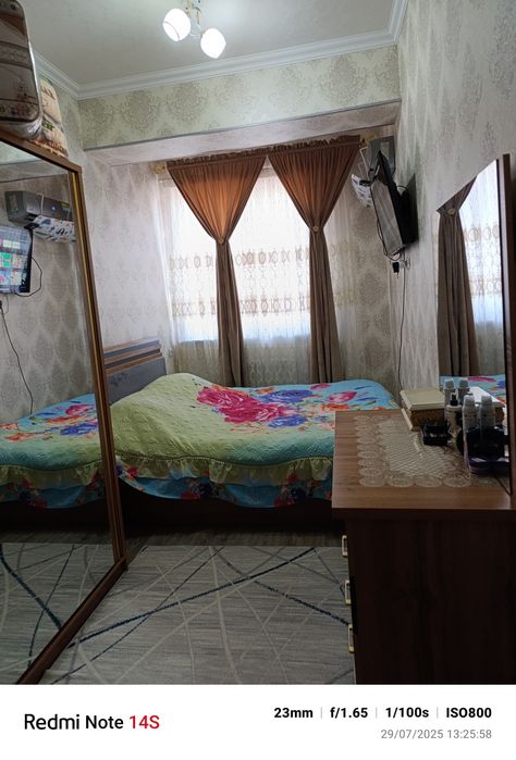 Yangi Navastroyka dom sotiladi 40000