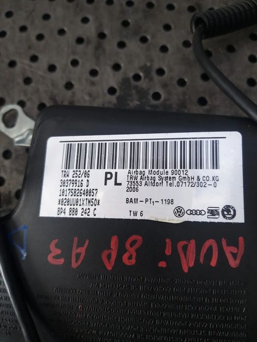 Airbag scaun dreapta audi a3 8p 30379916d 8p4880242c