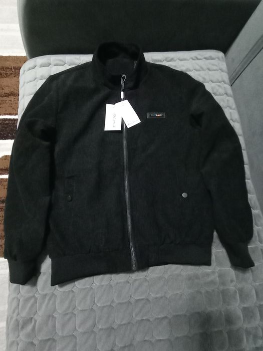 Вильвет ветровка. Новая 5500.