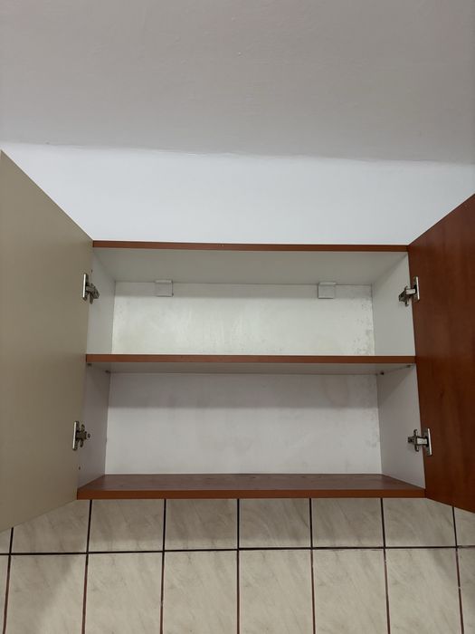 Bucatarie modulara in stare buna + hota noua