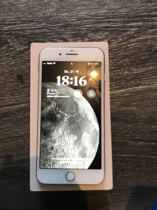 iPhone 8 Plus продам