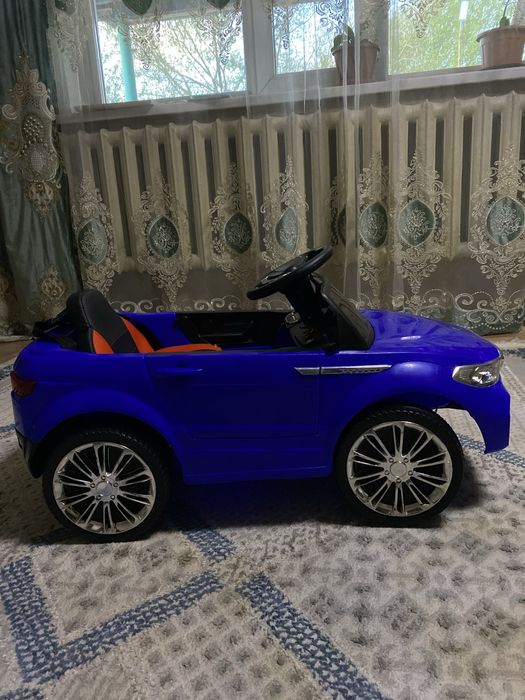 Детская электромобиль