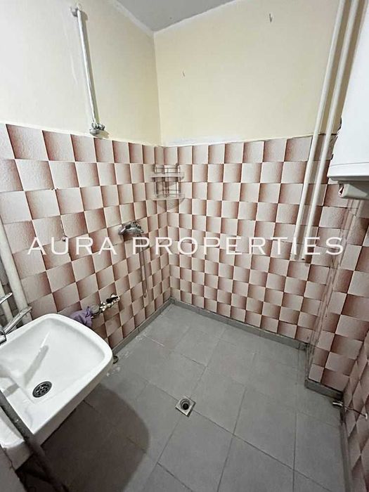 Дава се под наем Тристаен апартамент в Разград, Стефан Караджа - 85 кв.м за 280.5 € - Снимка #8