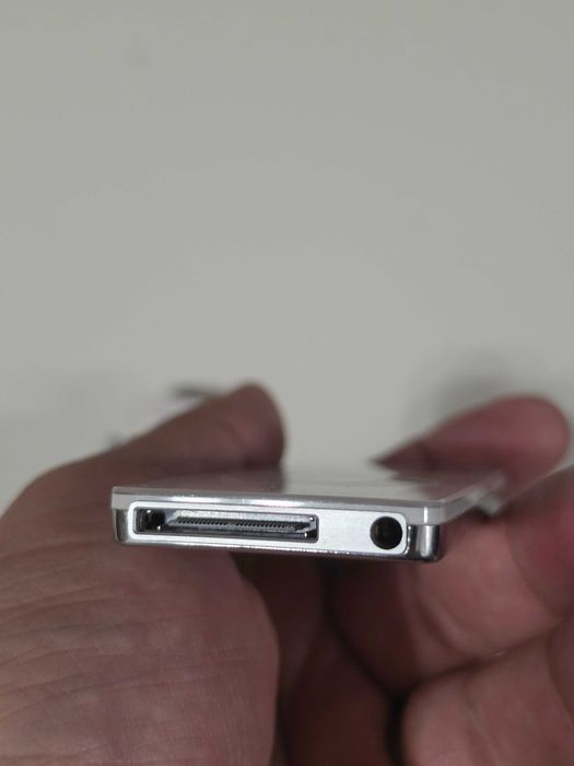 Apple iPod Nano 2GB MA004FD Baterie noua