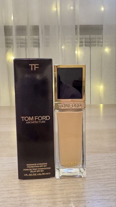 Тональный крем Tom Ford Architecture