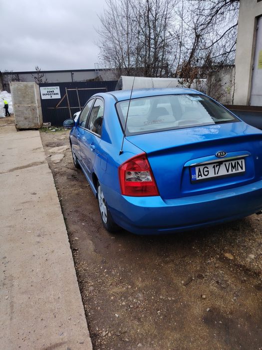 KIA Cerato 2007 — imagine 3
