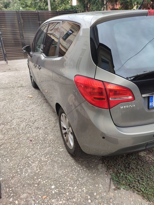 Opel Meriva 1, 7 cdti , automat / 2012