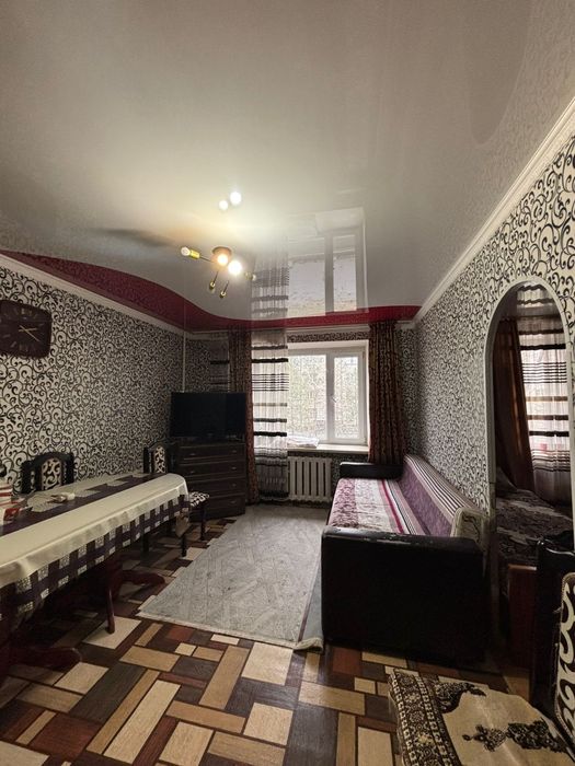 Продам 2комн  квартиру .