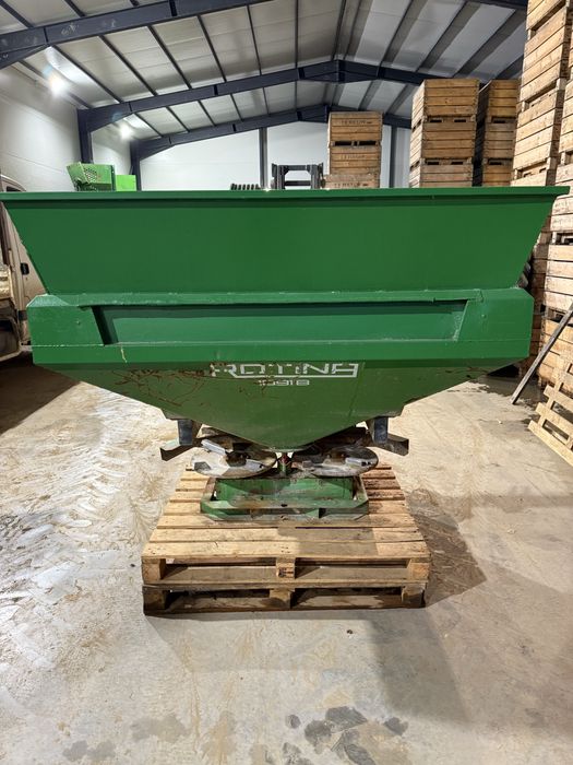 Imprastietoare ingrasaminte Rotina