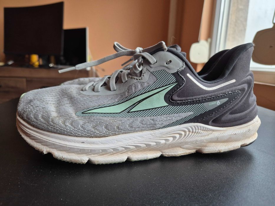 Обувки за бягане Altra, номер 41