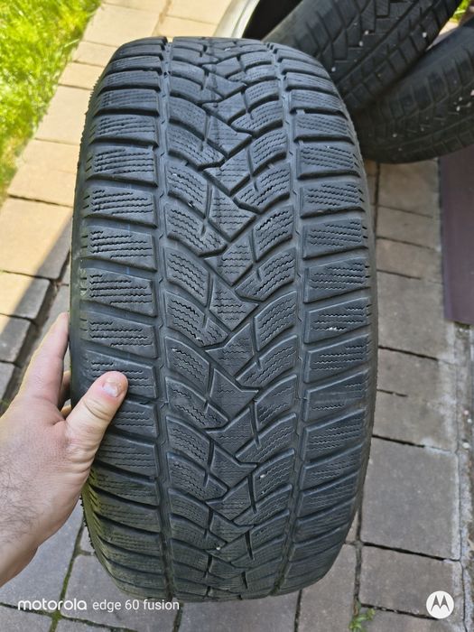 Anvelope iarna de vânzare 225/55/R17