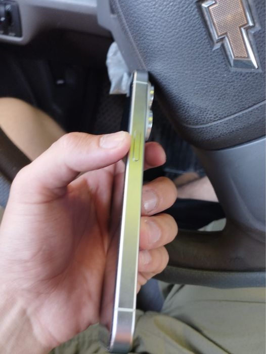 iPhone 15 Pro сатылады бағасы 320000теңге