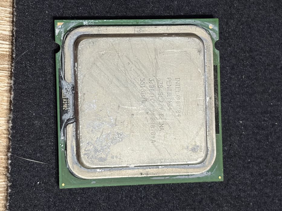 Два процесса и две плашки озу