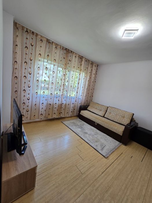 Zona Pronto Ofer spre închiriere apartament cu o camera/garsonieră