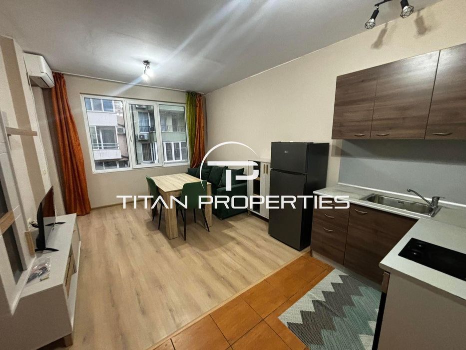 Дава се под наем Двустаен апартамент в Бургас, Изгрев - 65 кв.м за 484.5 € - Снимка #2