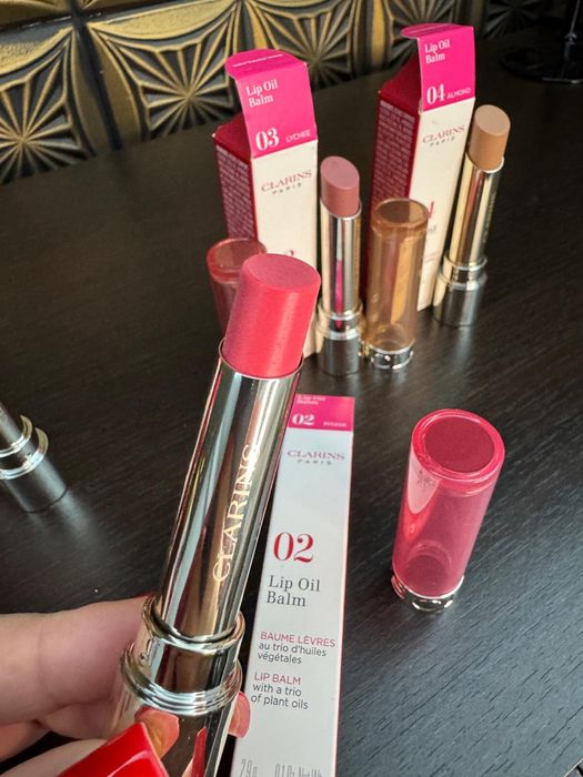 Clarins Lip Balm Oil noi-noute, originale. Ofer factura