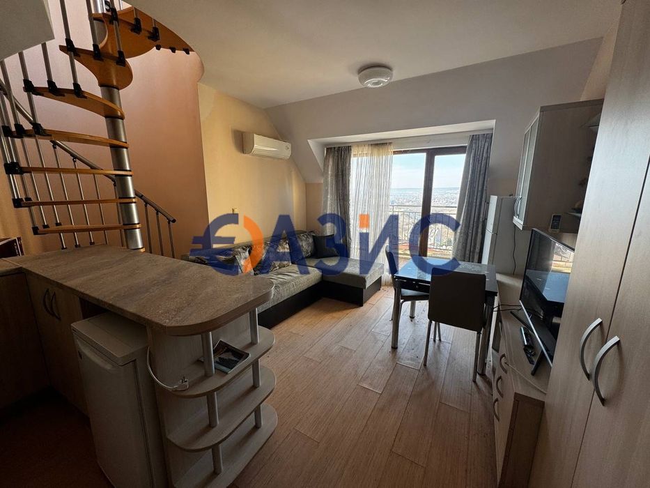 Продава се Двустаен апартамент в Варна, Център - 60 кв.м за 1917 €/кв.м - Снимка #11