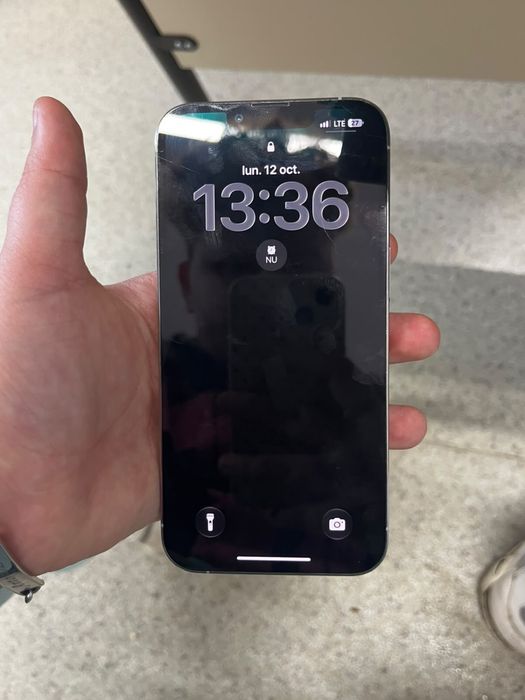 Vand iphone 13 pro,  aceept si schimburi