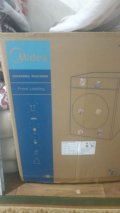 Стипальная машина Midea