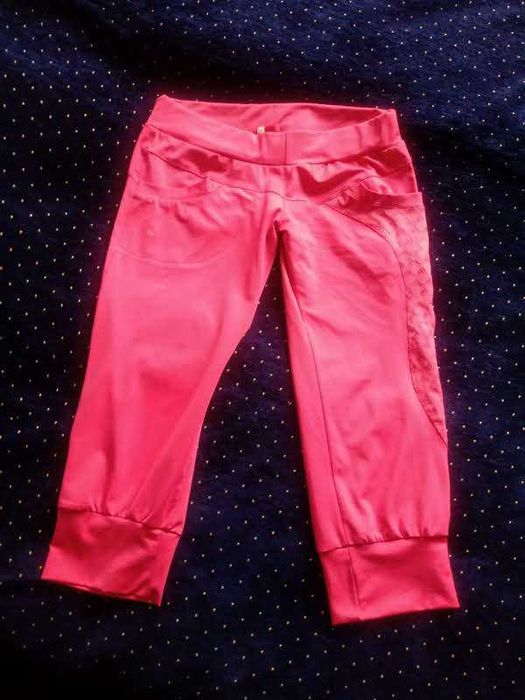 Дамски къси поли и панталони S/M