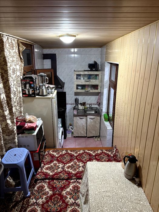 Qora qamish 1/3 1x2 qilingan uy sotiladi