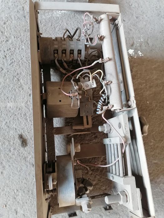 Vând comandă electrică-triodină