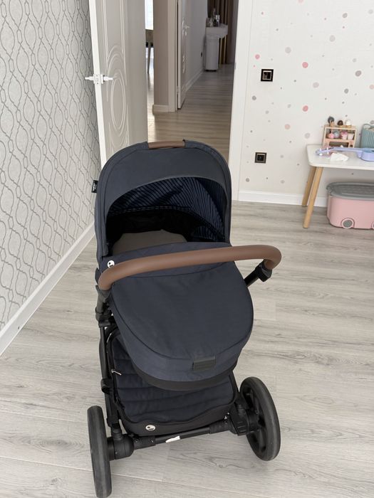 Коляска Easywalker Harvey3 premium в синем цвете