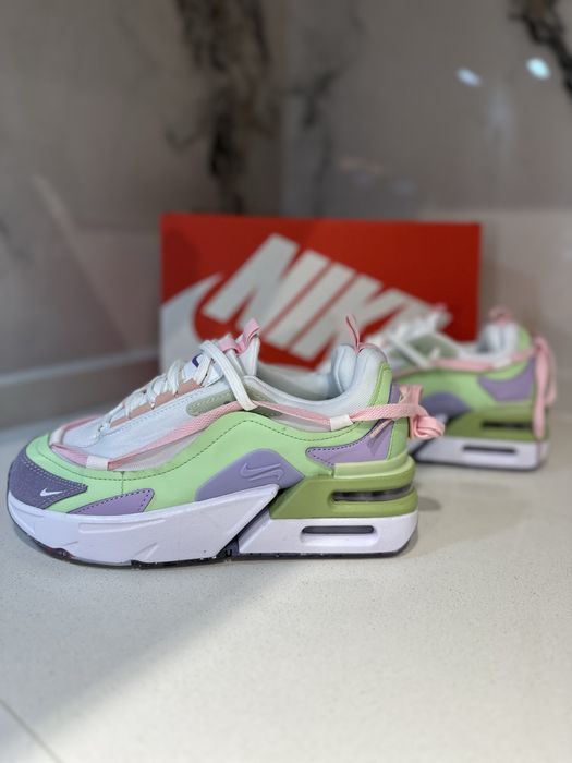 Nike Air Max Furyosa