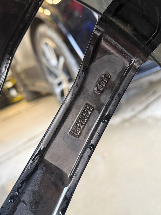 Чисто нови джанти с гуми 4 бр за Audi 21" - 275/35/21 Bridgestone Potenza