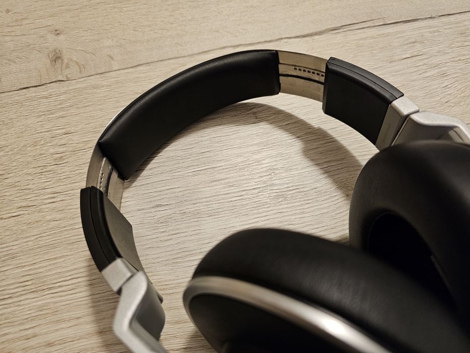 Hi-Fi слушалки AKG K551 Silver