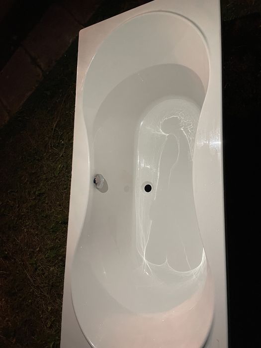 Cada baie încastrată