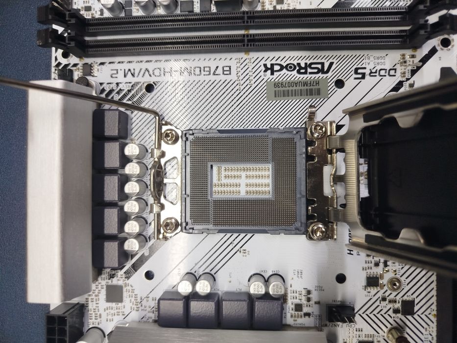 B760m-hdv m.2 ASRock ddr5 lga1700