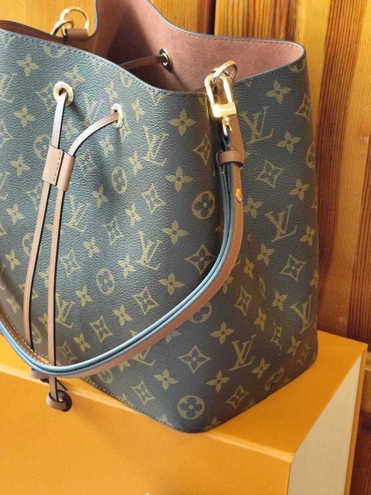 Louis Vuitton Стилна Модерна дамска чанта Монограм