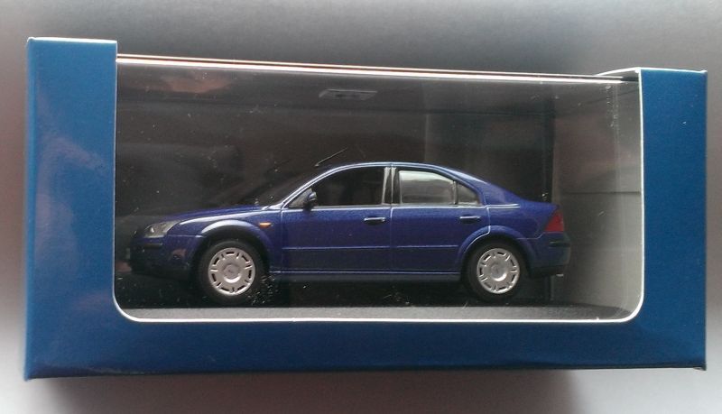 Ford mondeo hot sale diecast