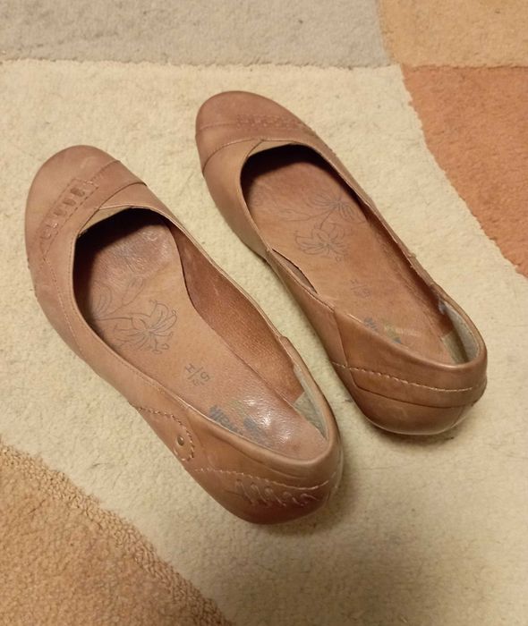 SoftWalk Shoes Women's 5.5 H - естествена кожа, ниско токче