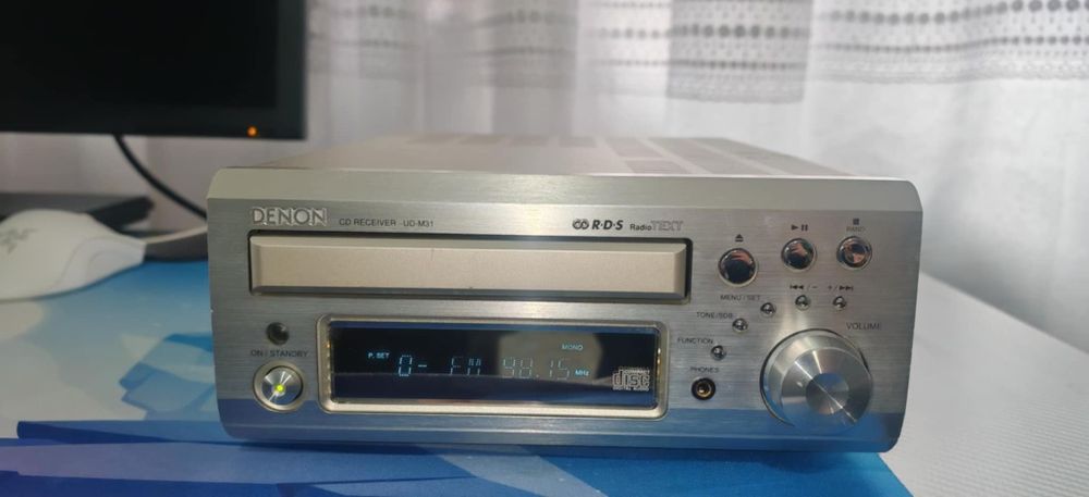 Cd player Denon ud -m31